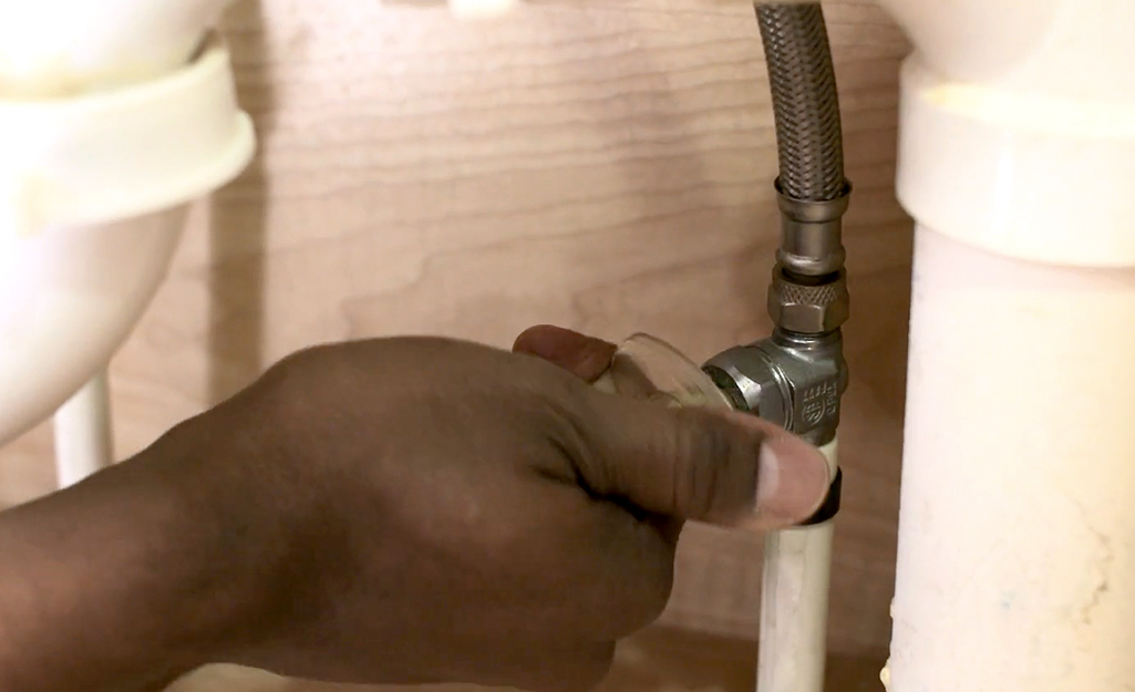 Replace a Bathroom Faucet: Easy Guide