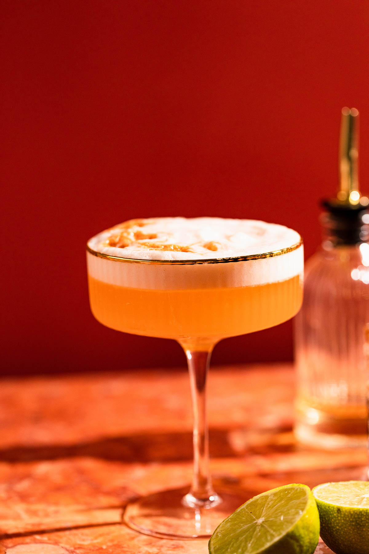 Pisco Sour Cocktail Recipe: A Classic Guide