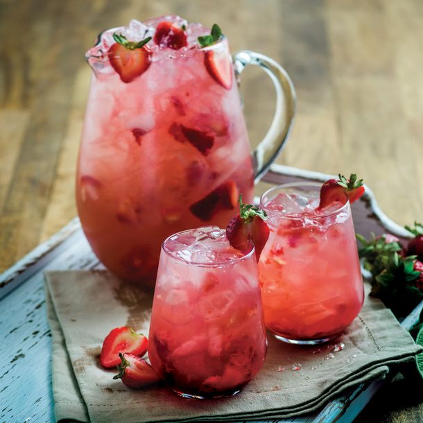 Pink Gin Cocktail Recipe & Guide