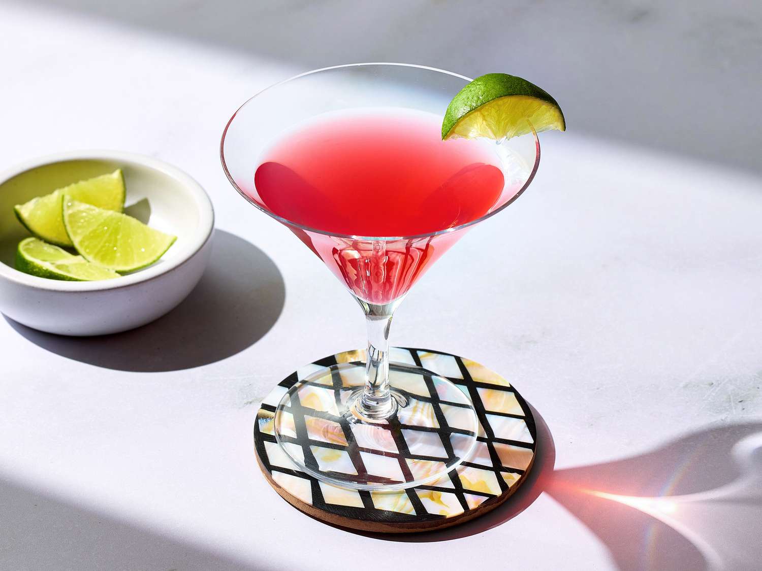 Mix the Perfect Cosmopolitan Cocktail: A Step-by-Step Guide
