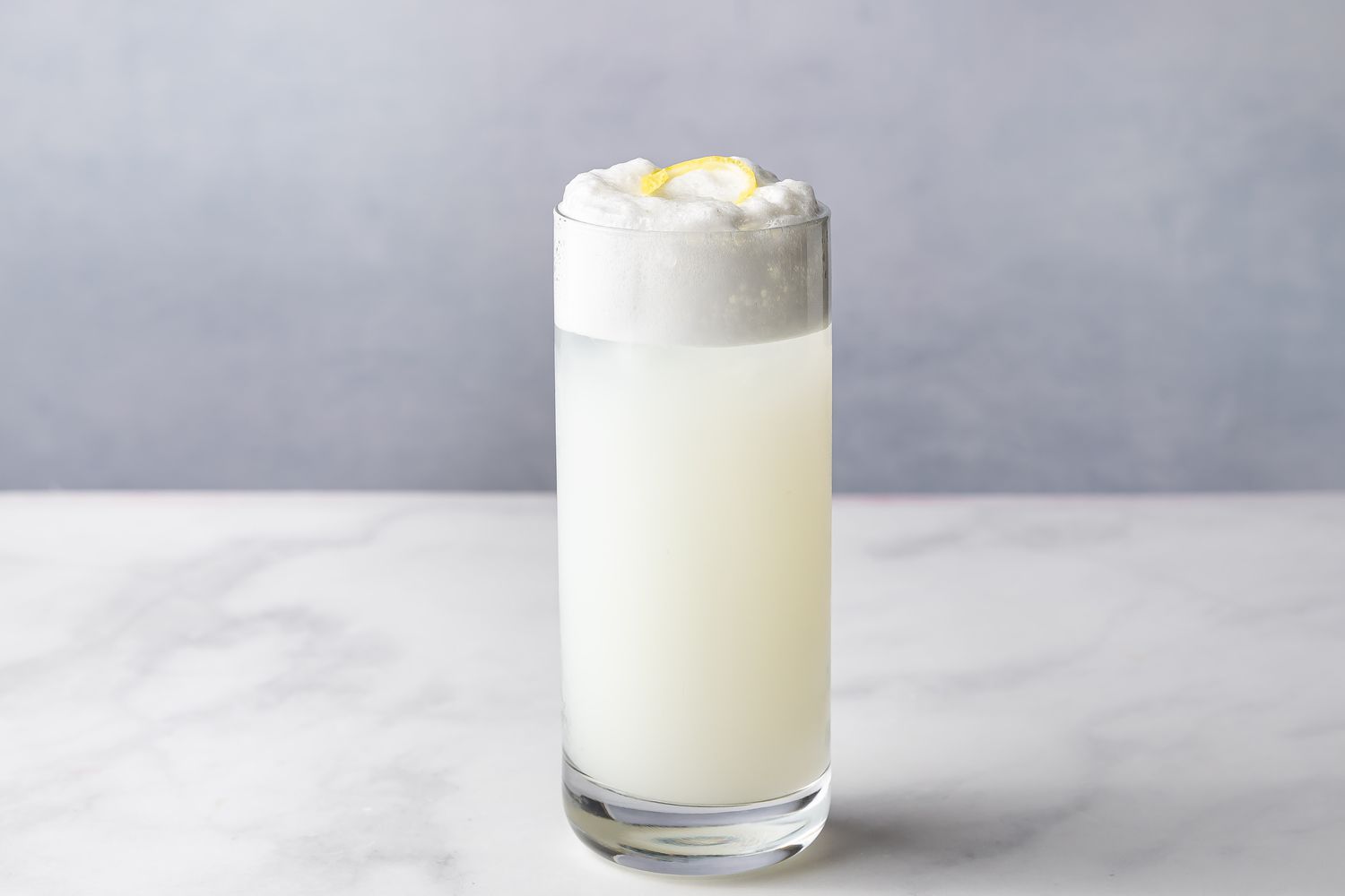 Classic Gin Fizz Cocktail Recipe
